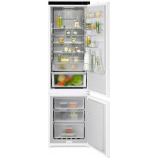 Холодильник з морозильною камерою Electrolux ENG8MD19S