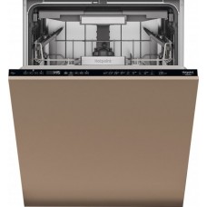 Посудомийна машина Hotpoint-Ariston HM7 42 L